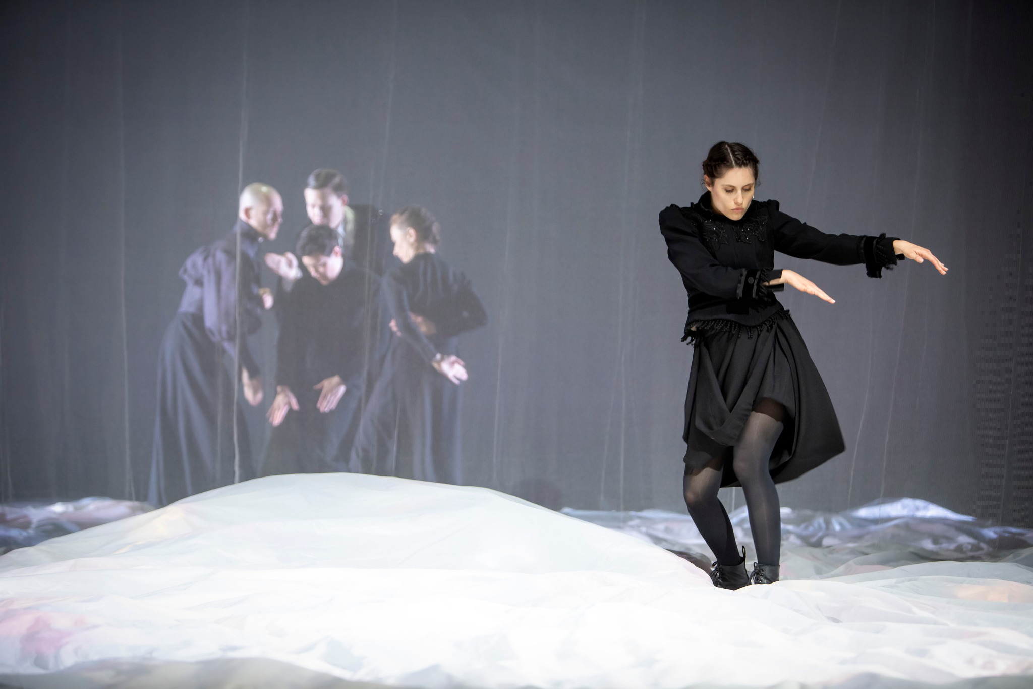 <figcaption></figcaption>