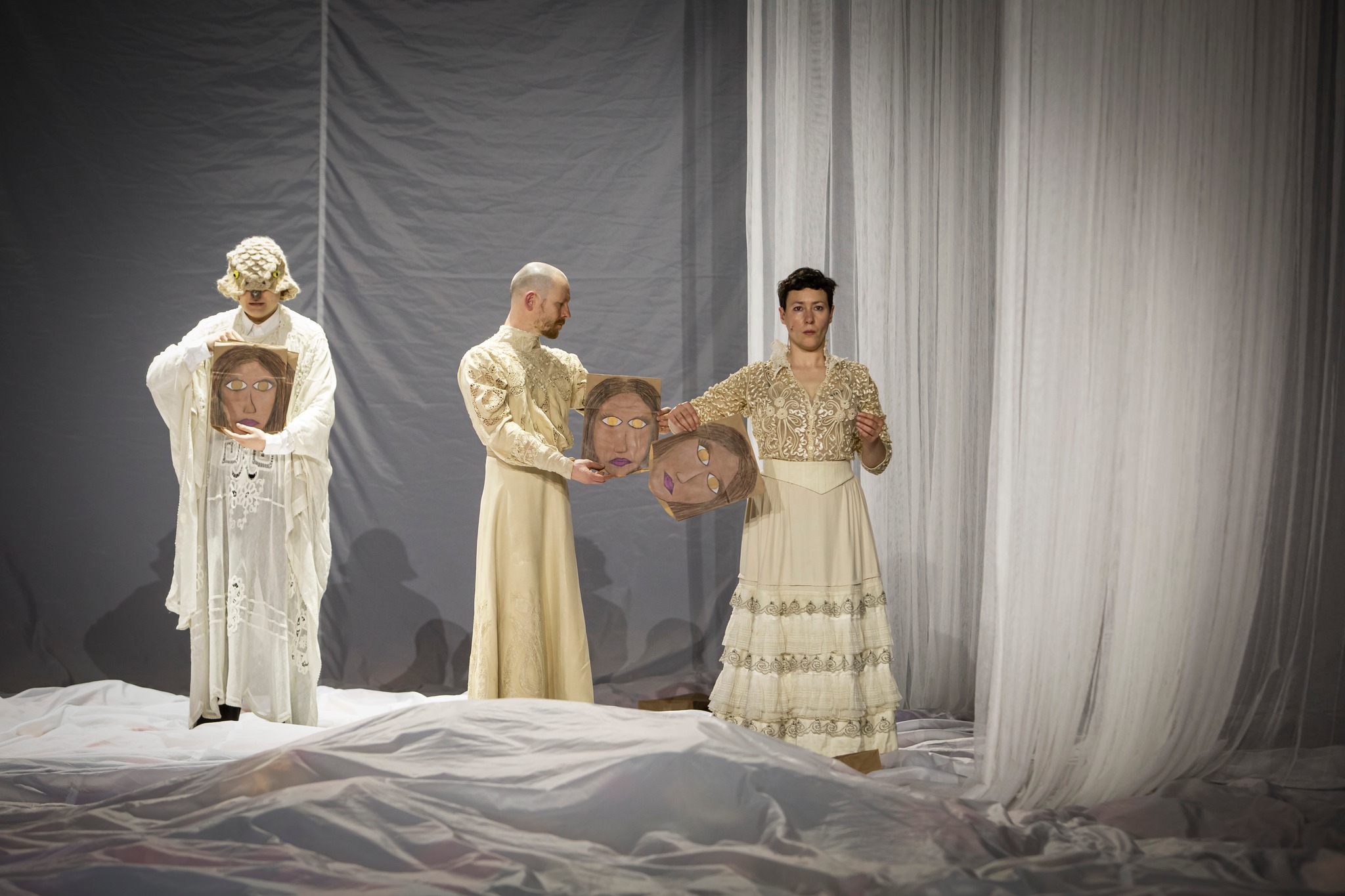 <figcaption></figcaption>