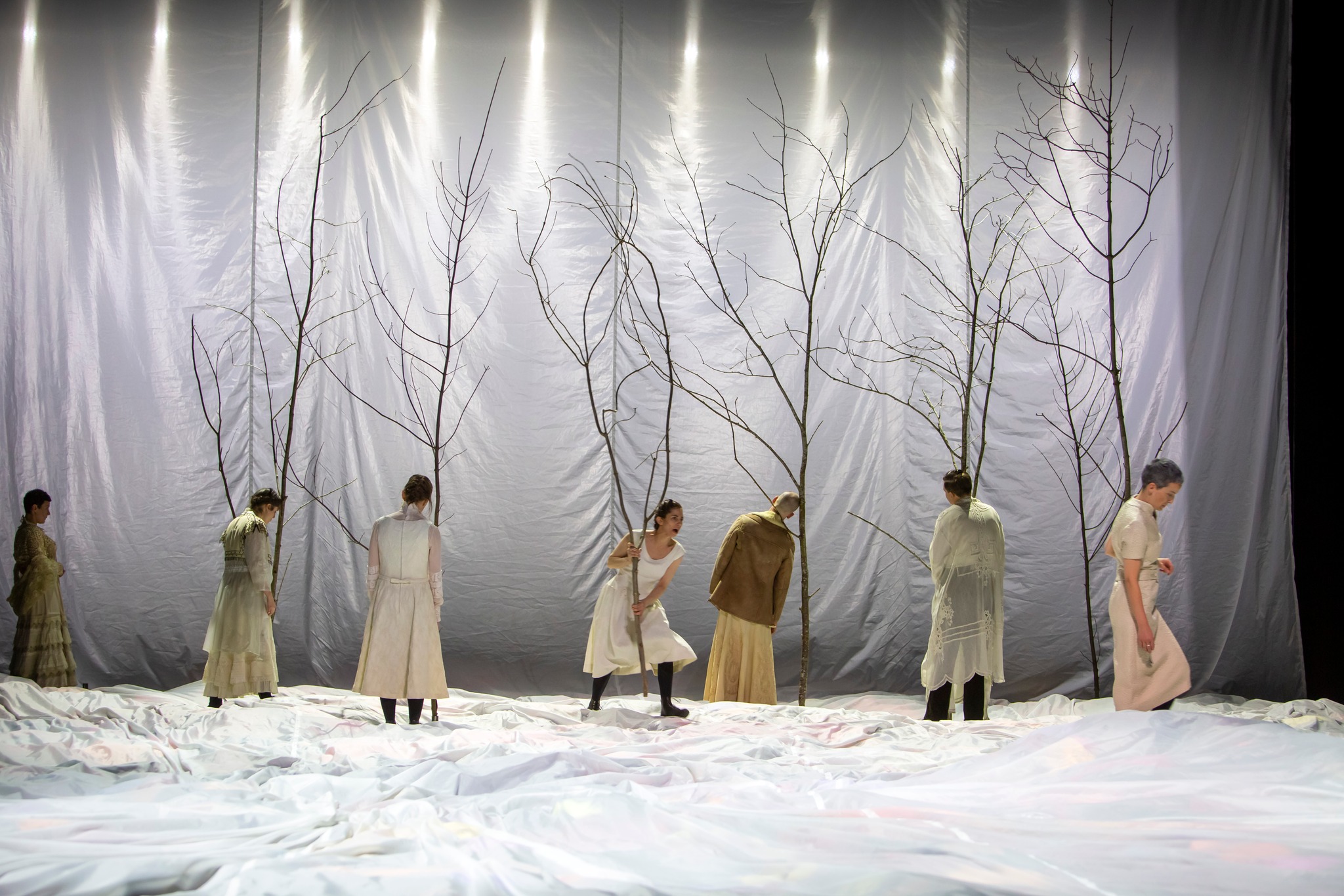 <figcaption></figcaption>