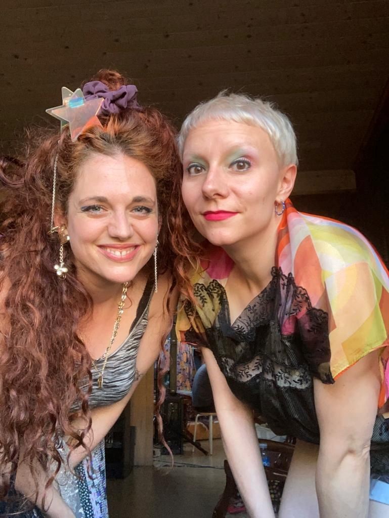 <figcaption></figcaption>